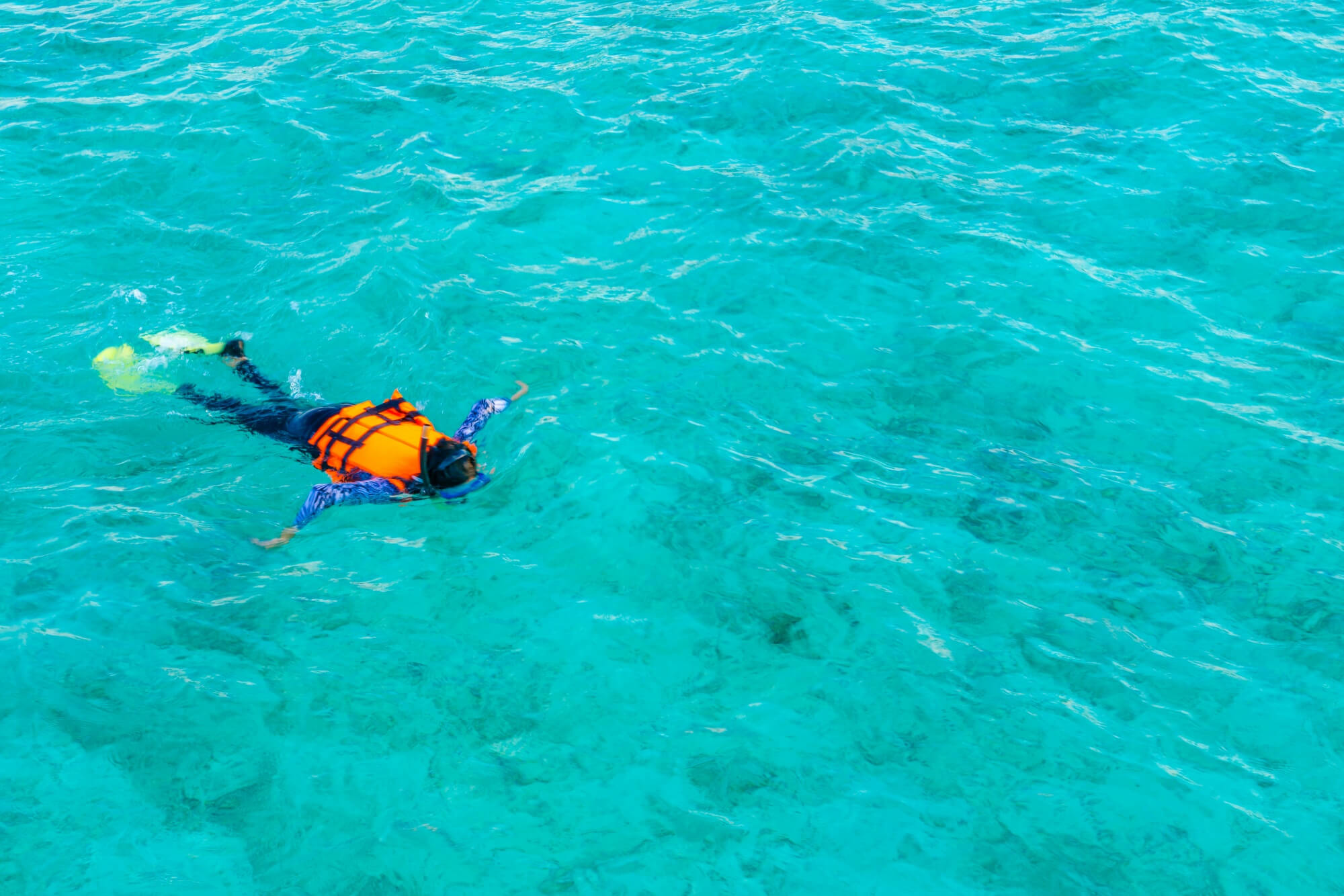 ocean-snorkeling